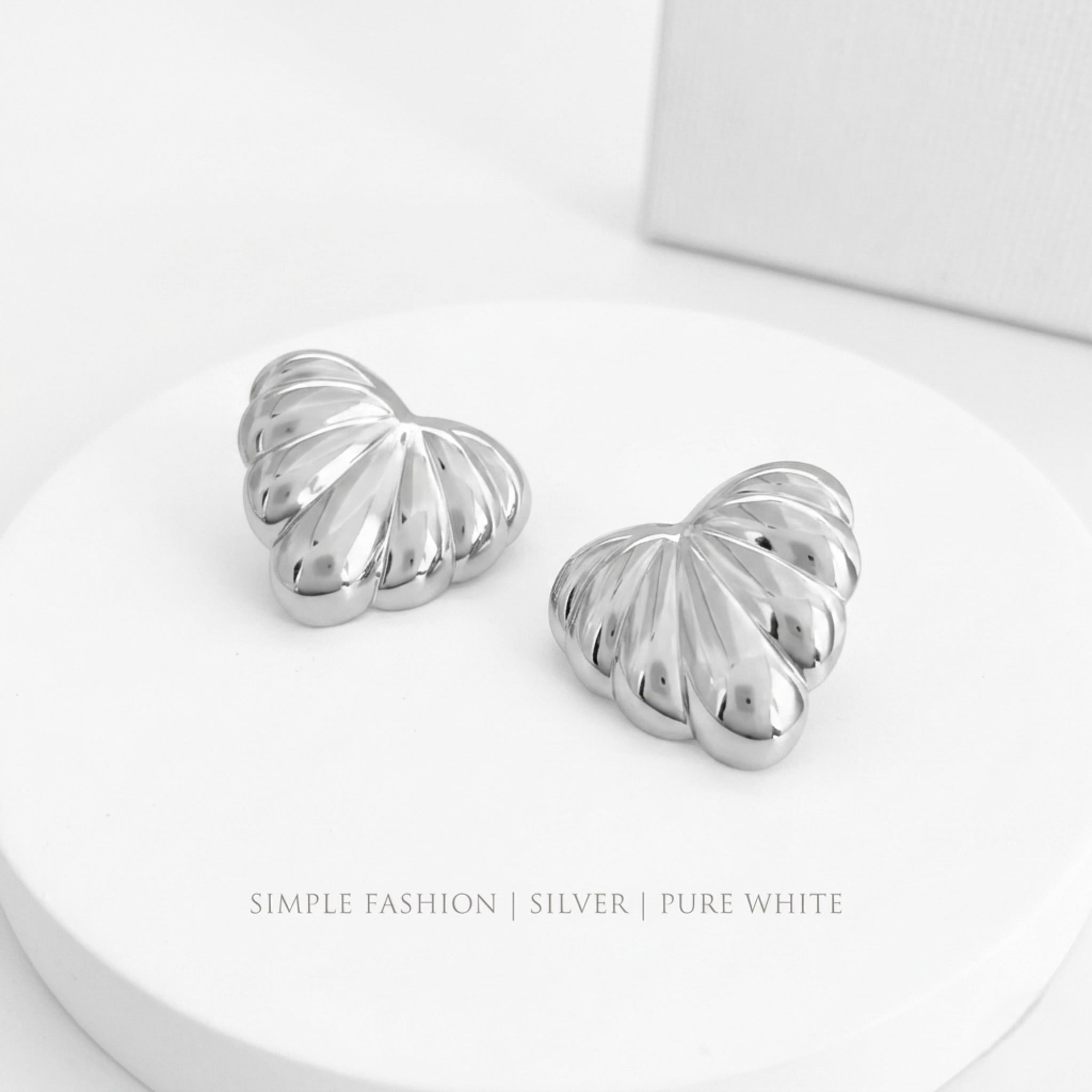 BEHI LAVINA EARRINGS