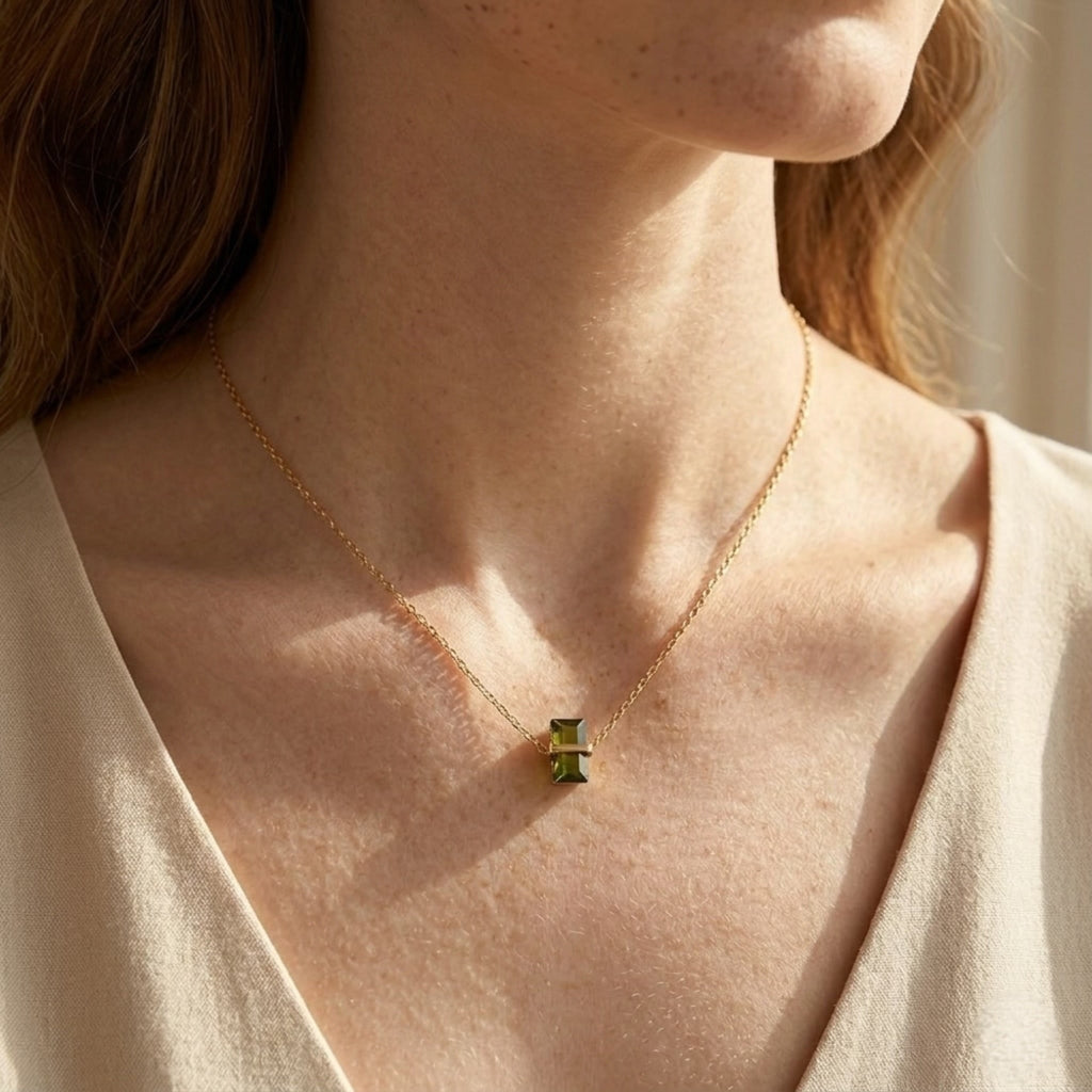 BEHI GLINKA NECKLACE