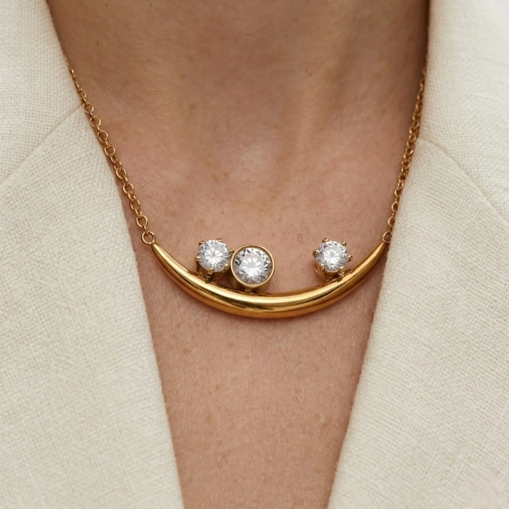 BEHI RABIYA NECKLACE