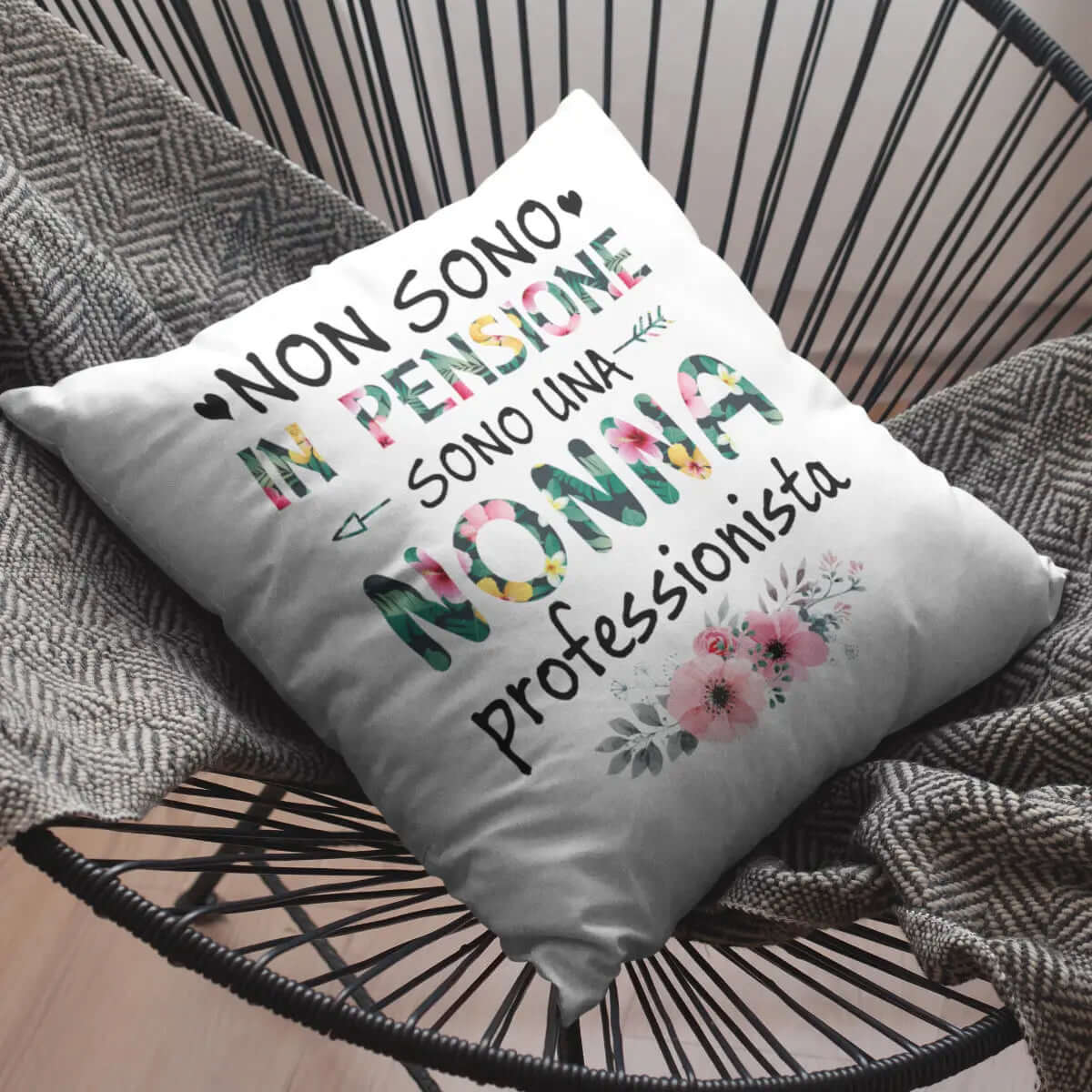 Cuscino Non Sono In Pensione Sono Una Nonna Professionista