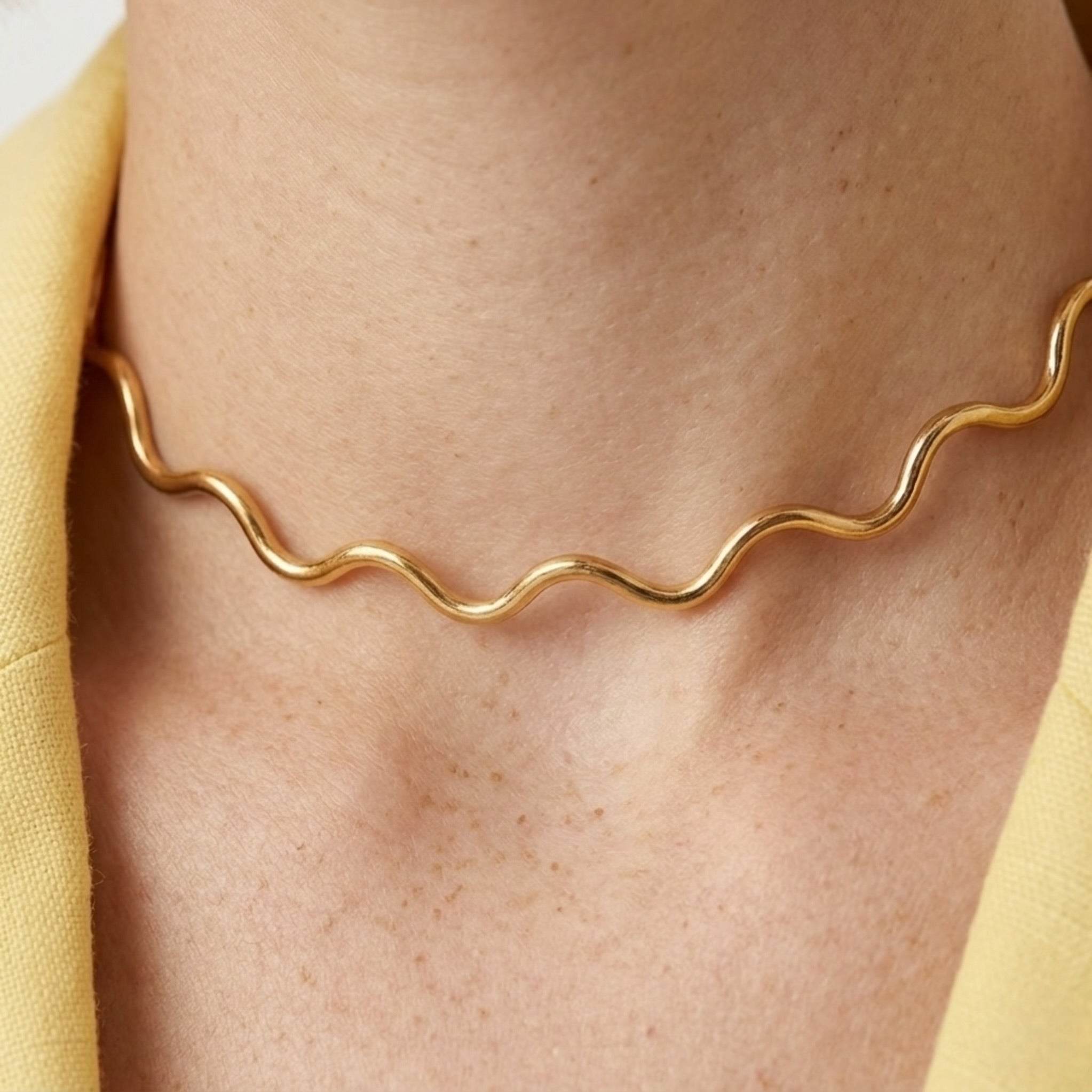 BEHI CARLA CHOKER