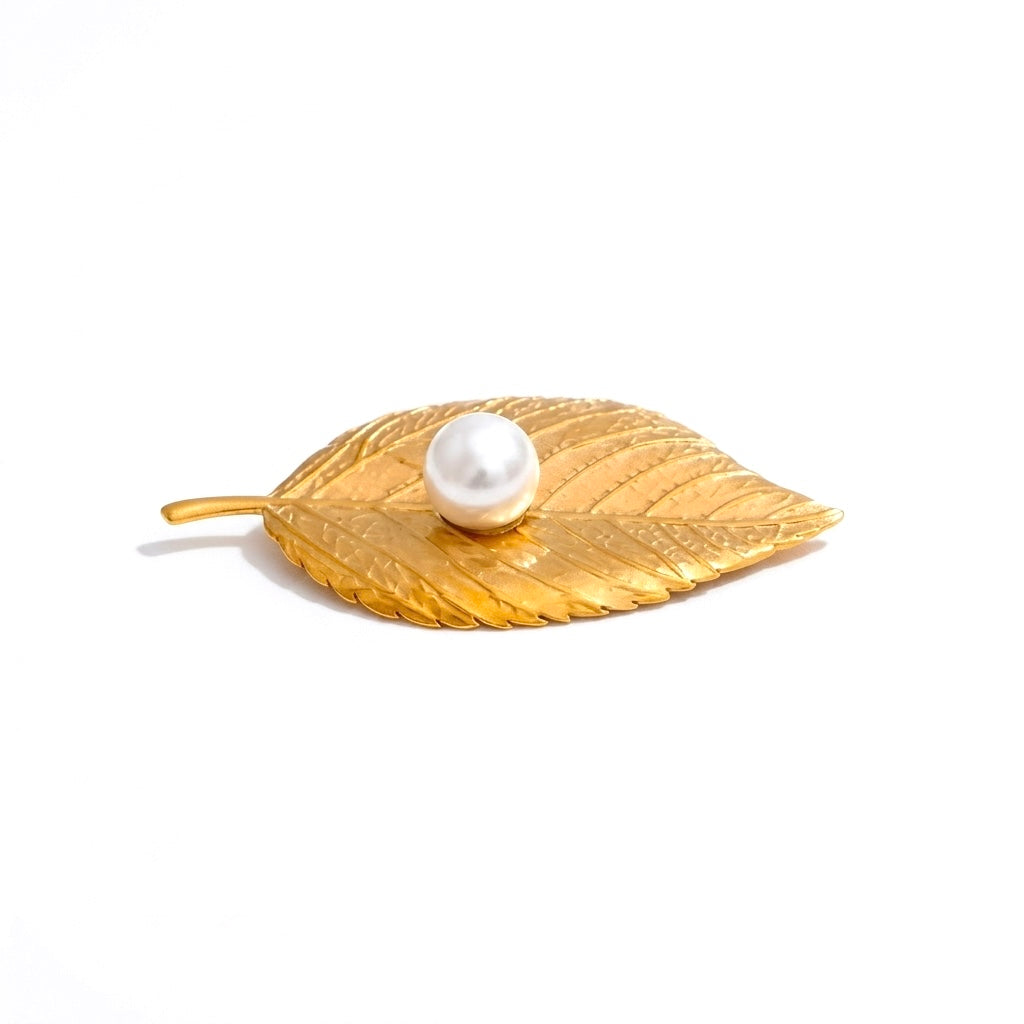 BEHI RAISA BROOCH