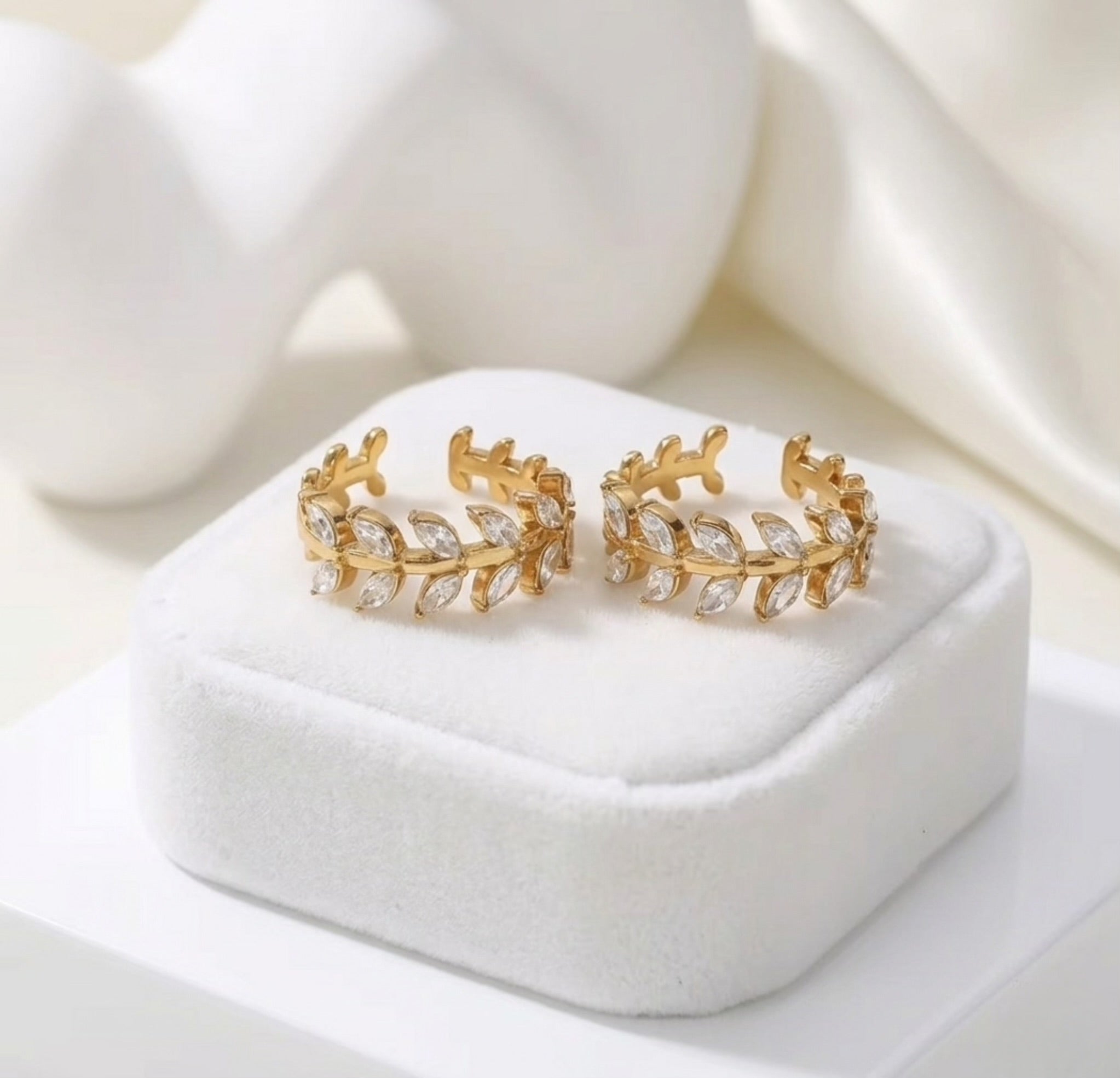 BEHI LIVELY RING