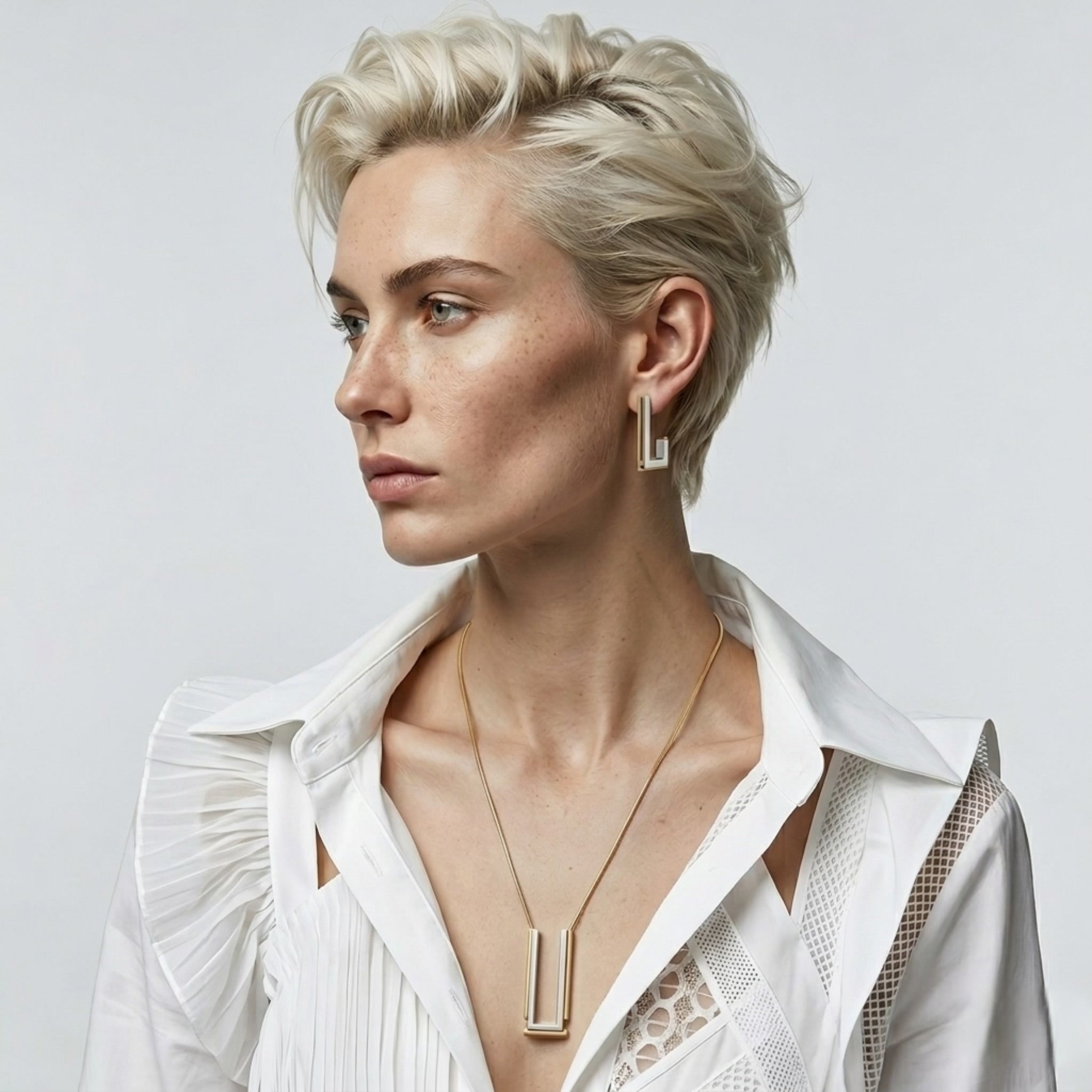 BEHI CINDY NECKLACE