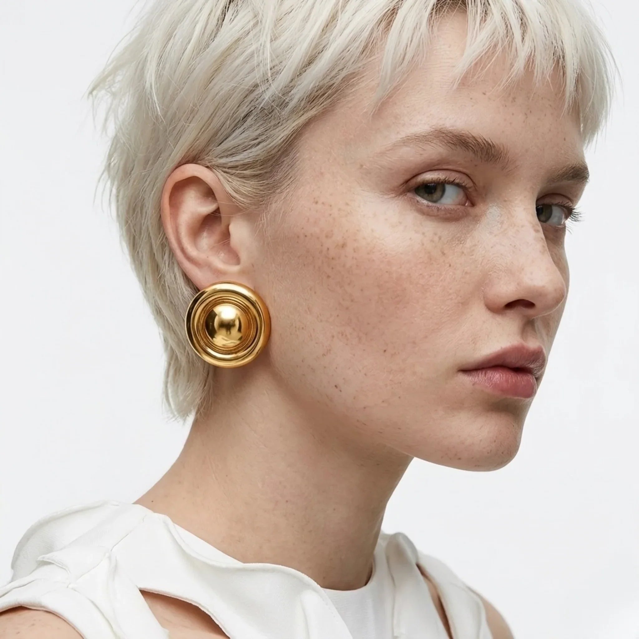 BEHI NICCI EARRINGS