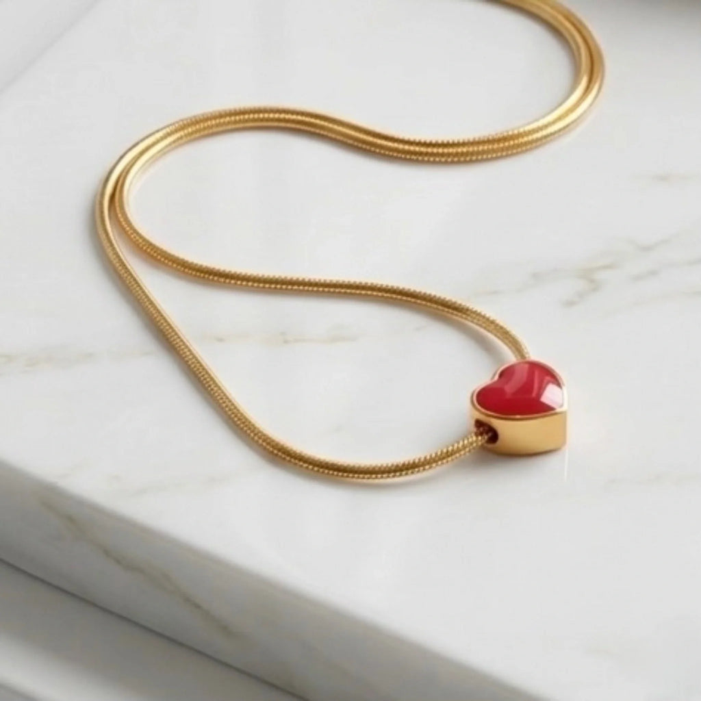 BEHI LOVE NECKLACE