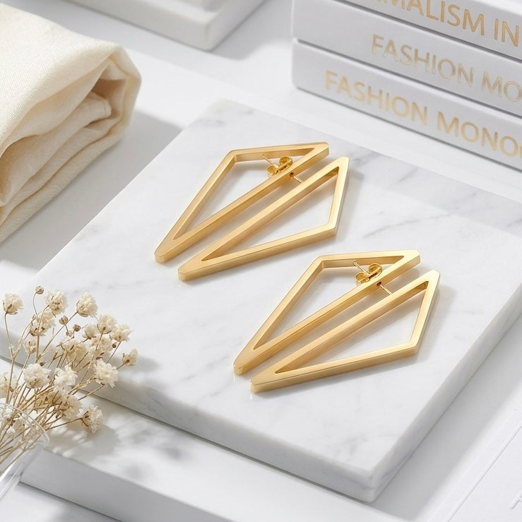 BEHI ELIF EARRINGS