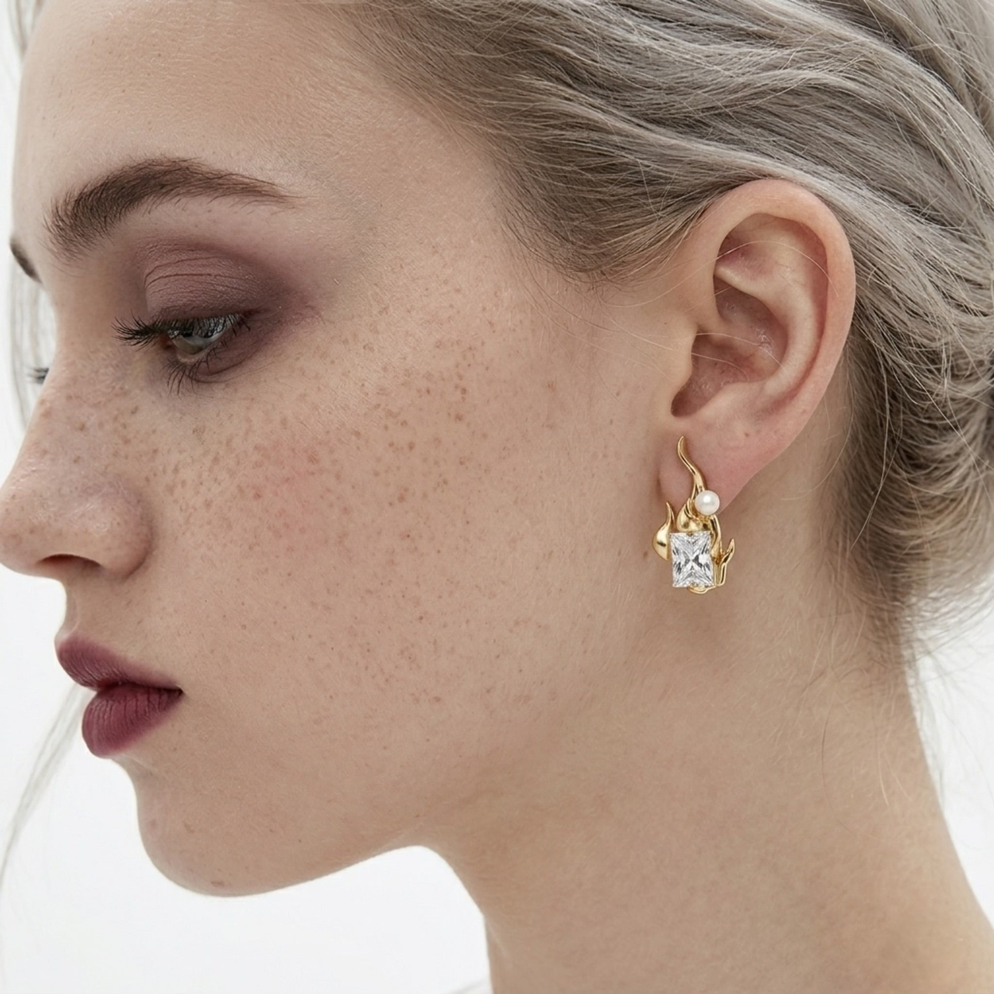BEHI NIKOLA EARRINGS