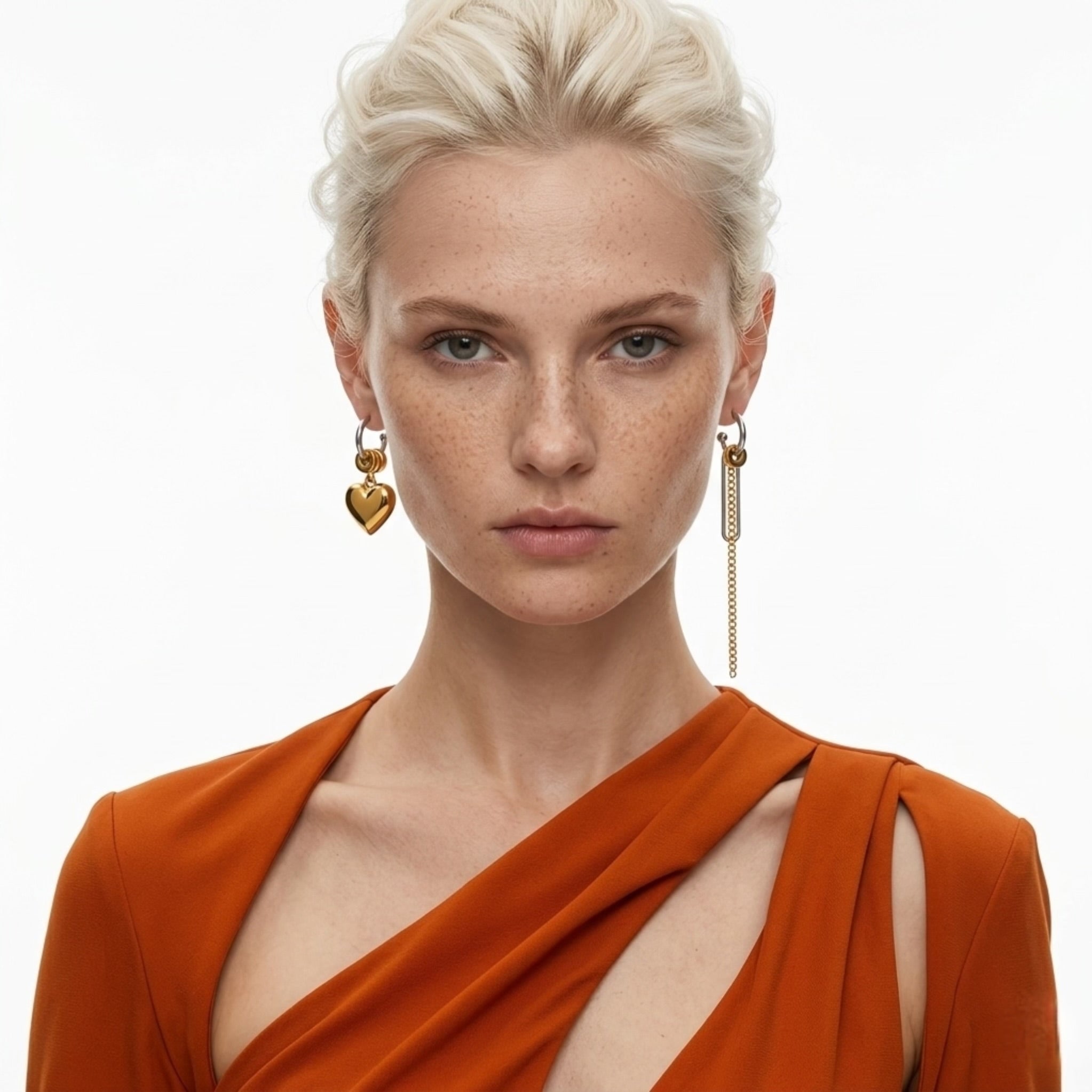 BEHI VITALIN EARRINGS