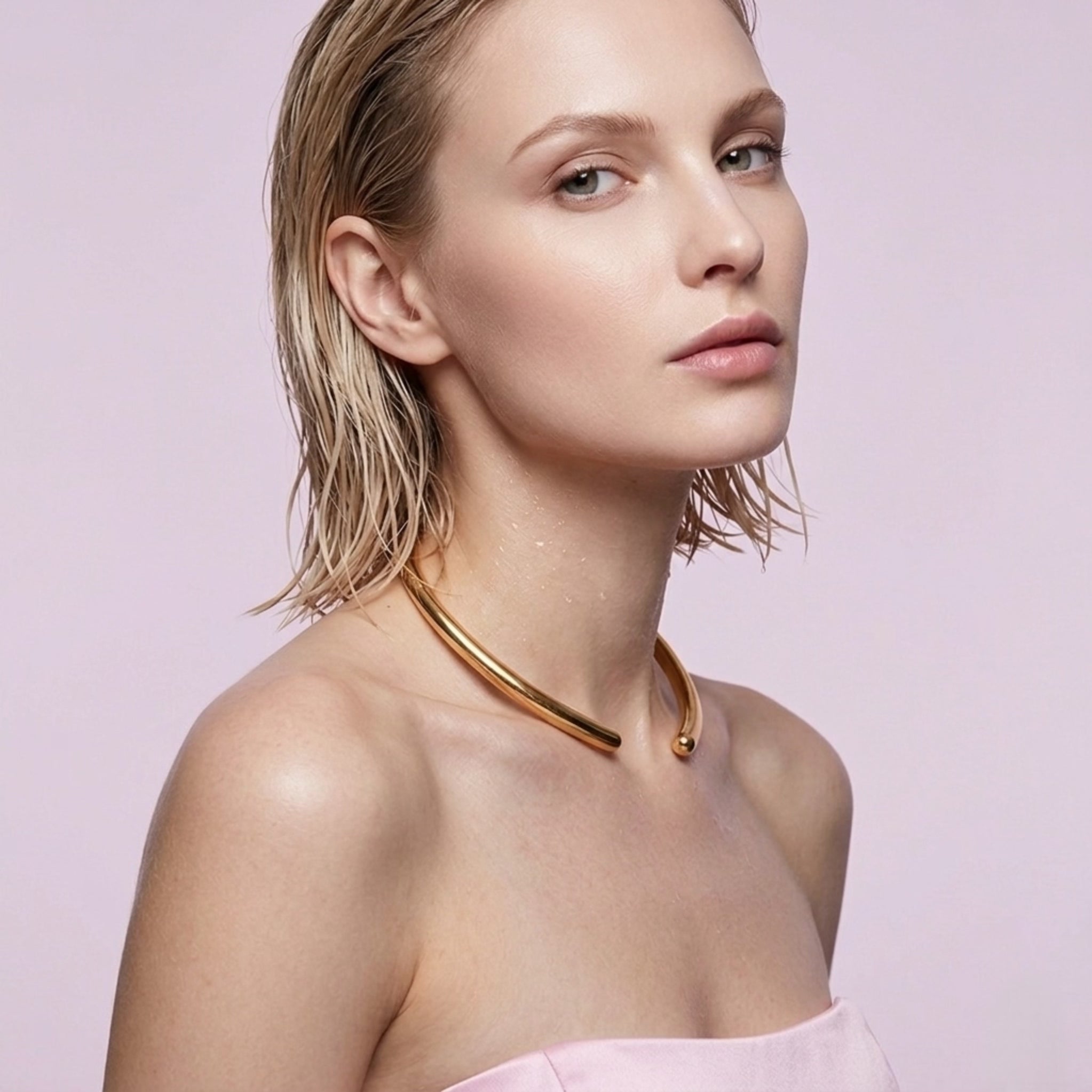 BEHI FLAVIA CHOKER