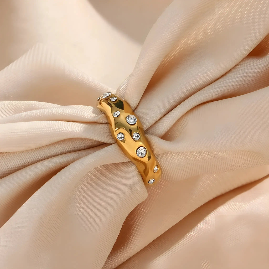 BEHI LORENA RING