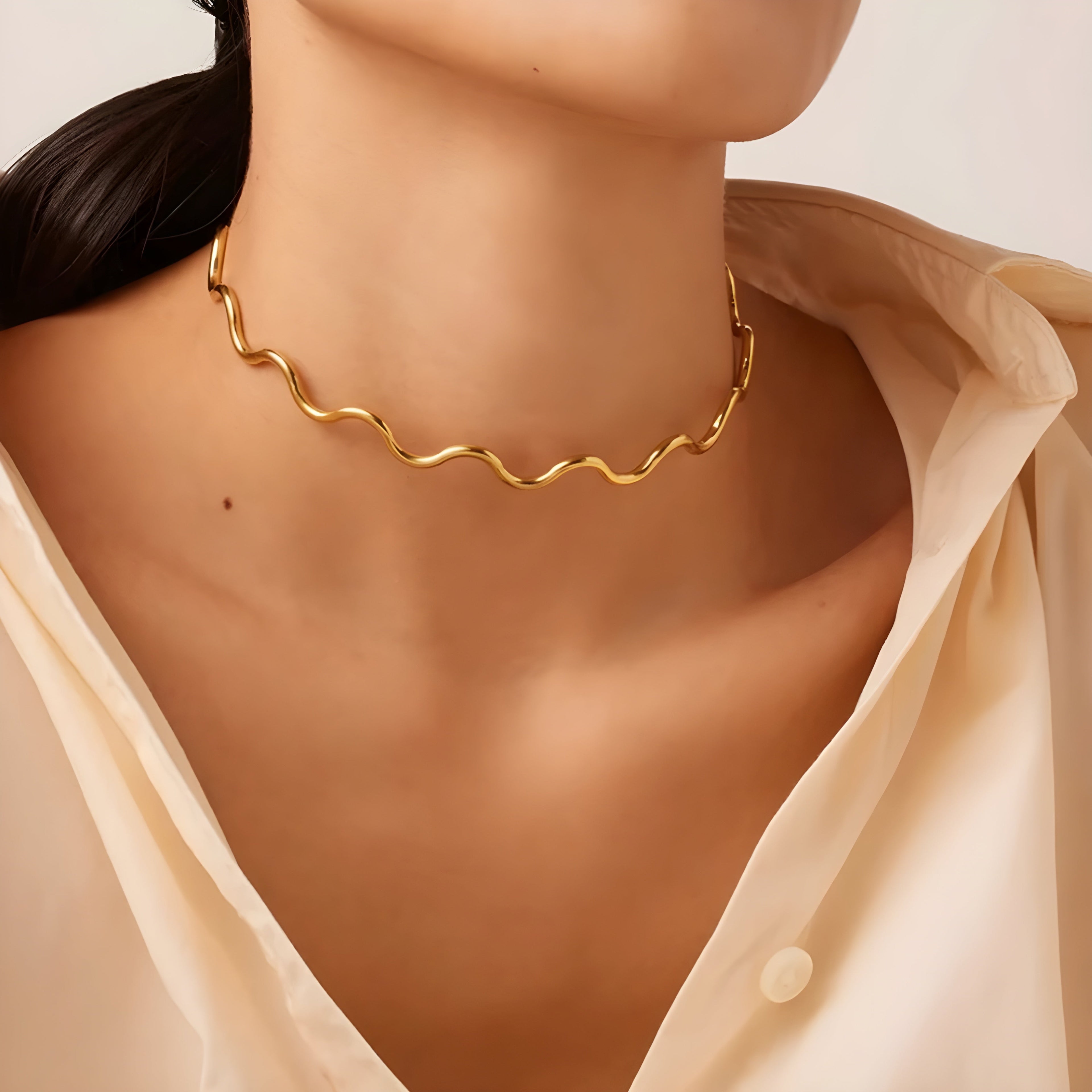 BEHI CARLA CHOKER