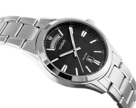 Casio MTP‑1381D‑1A – Orologio Analogico Classic Day‑Date 50 m