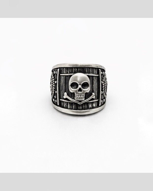 Anello Uomo Argento Black Sails: Accessorio da Pirata.