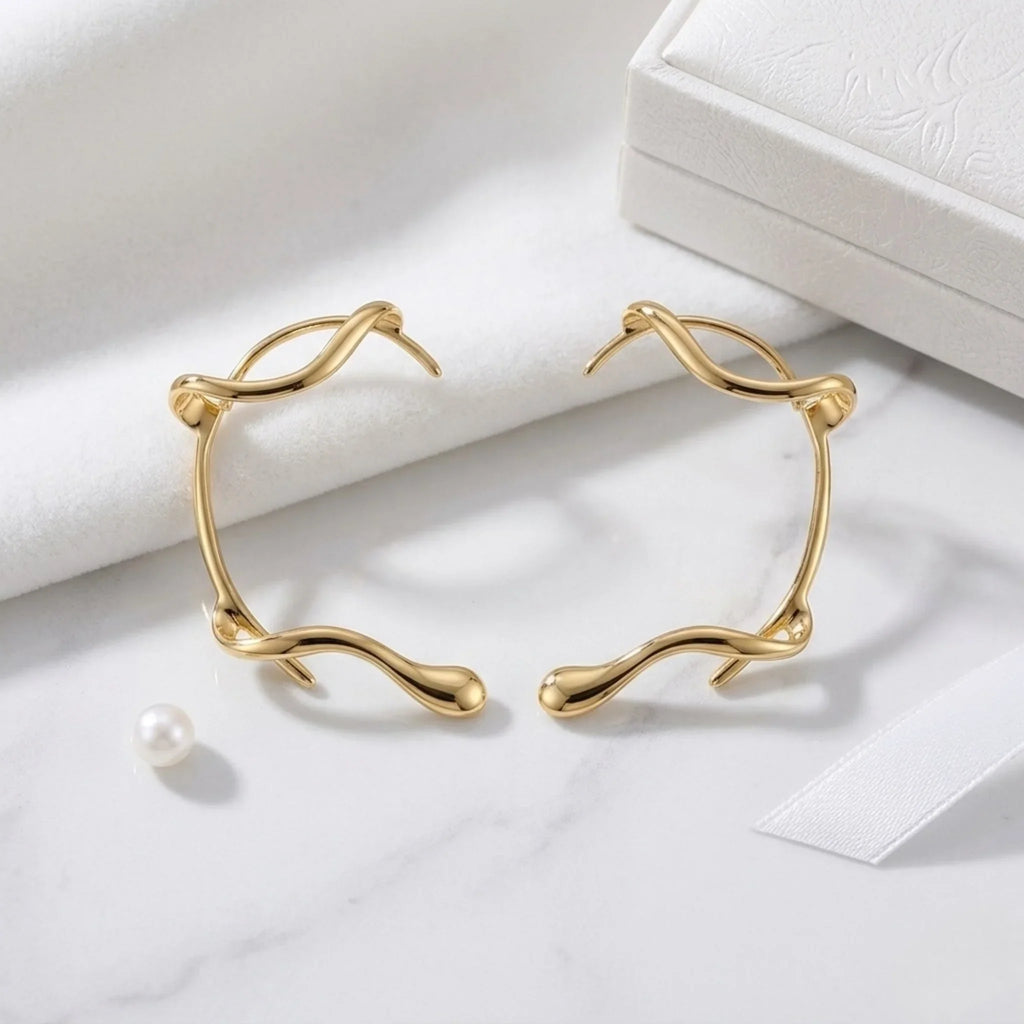 BEHI AFRODITE EARCUFFS