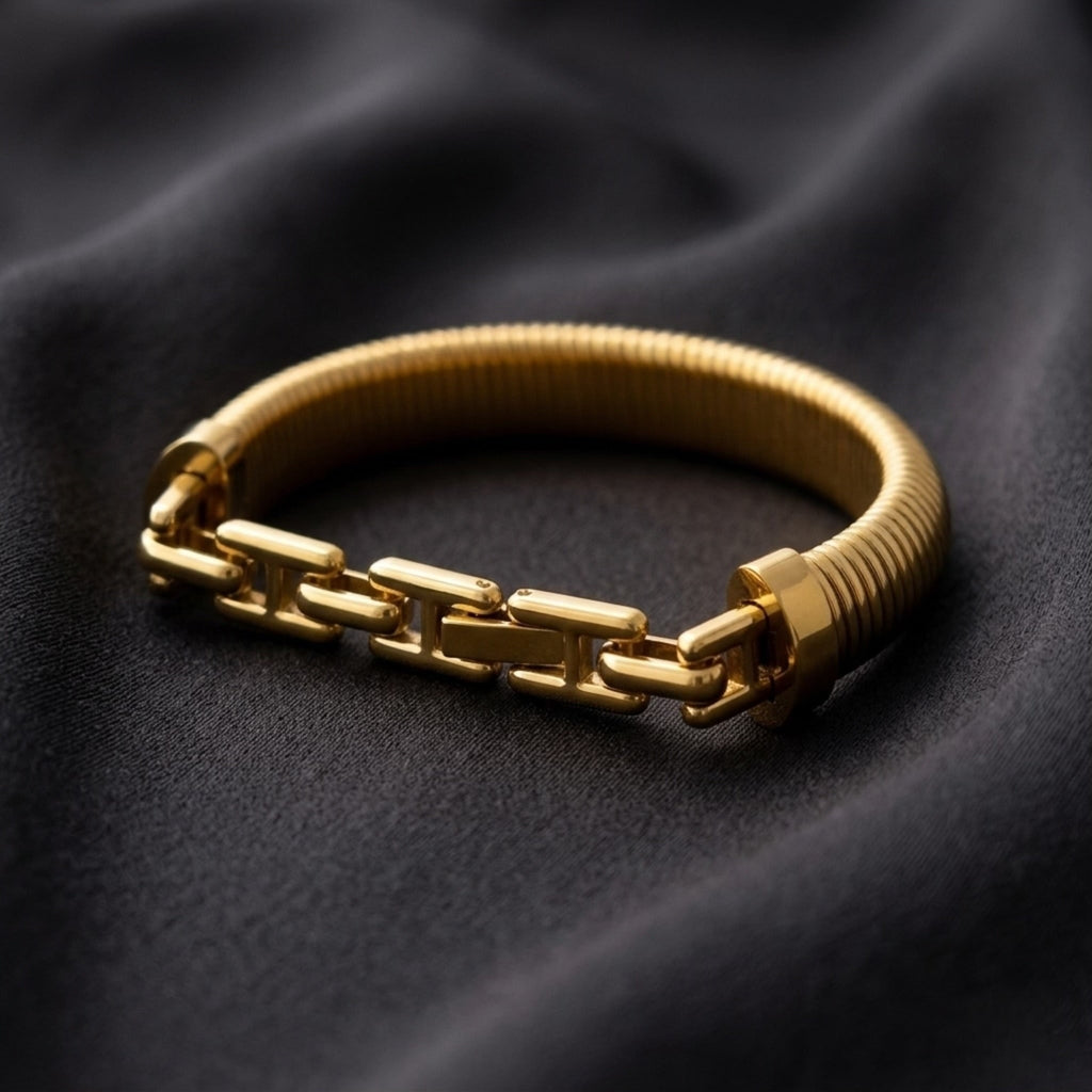 BEHI ALMOND BRACELET