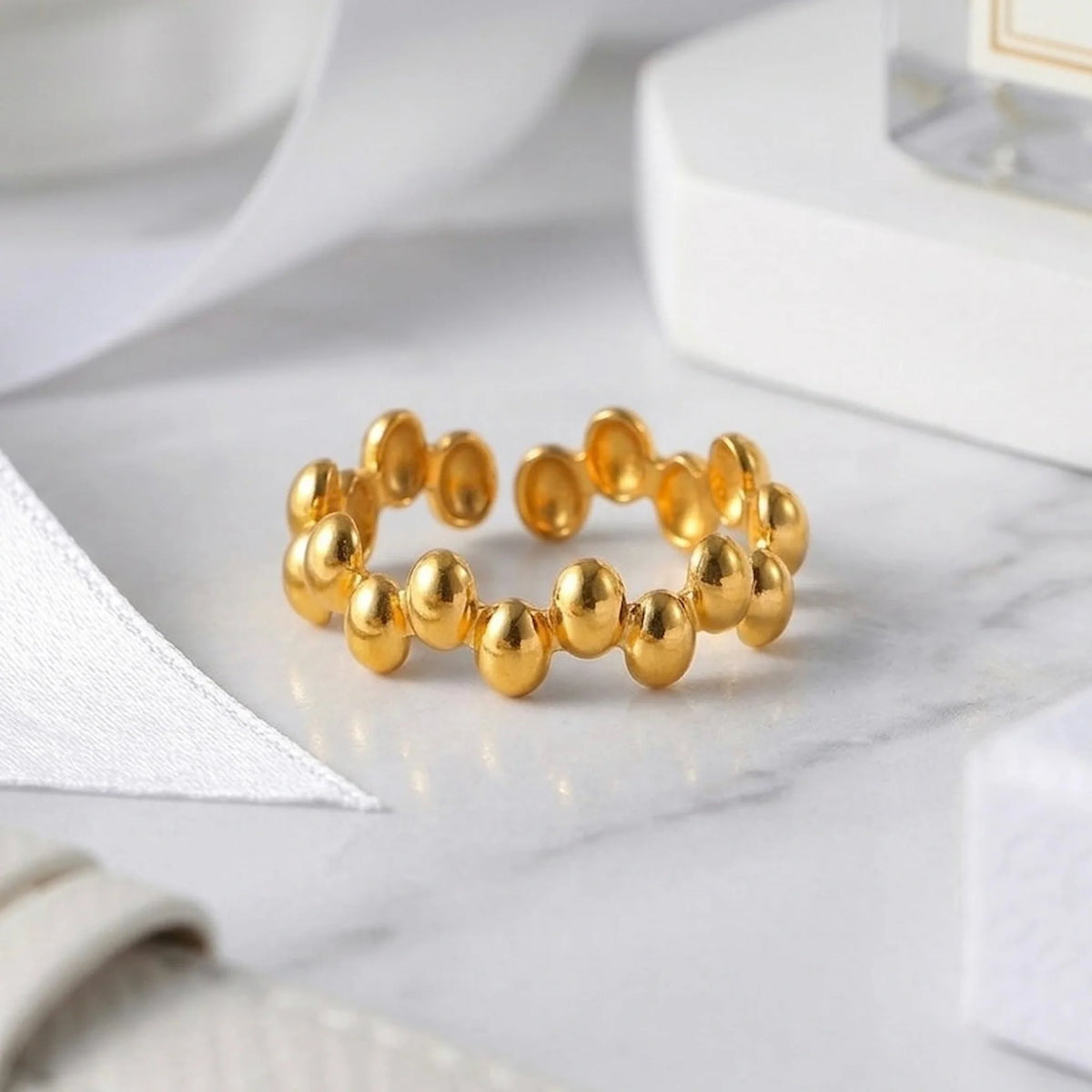 BEHI ANYA RING