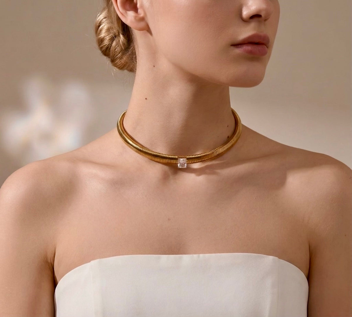 BEHI BEATRIZ CHOKER
