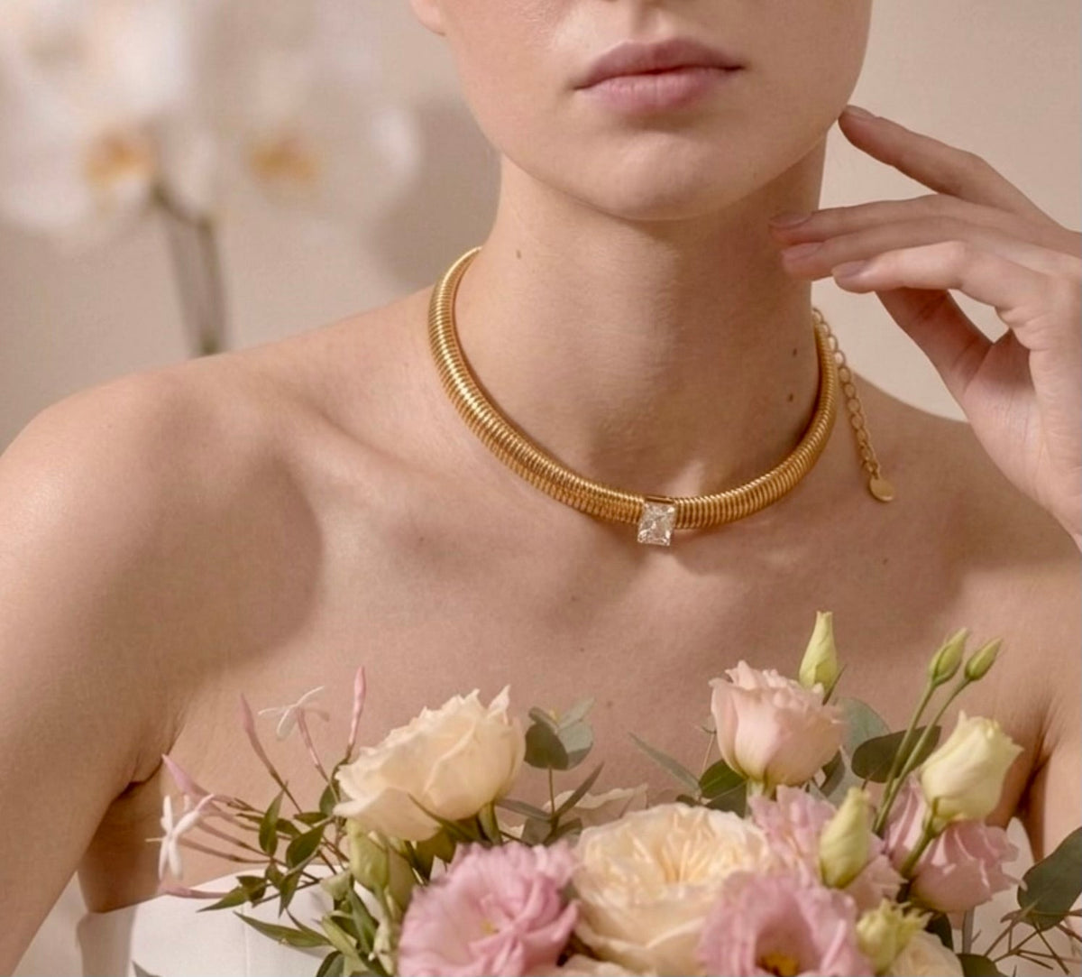 BEHI BEATRIZ CHOKER