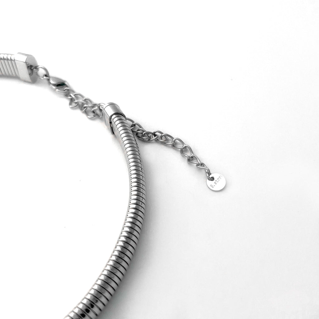BEHI BEATRIZ CHOKER