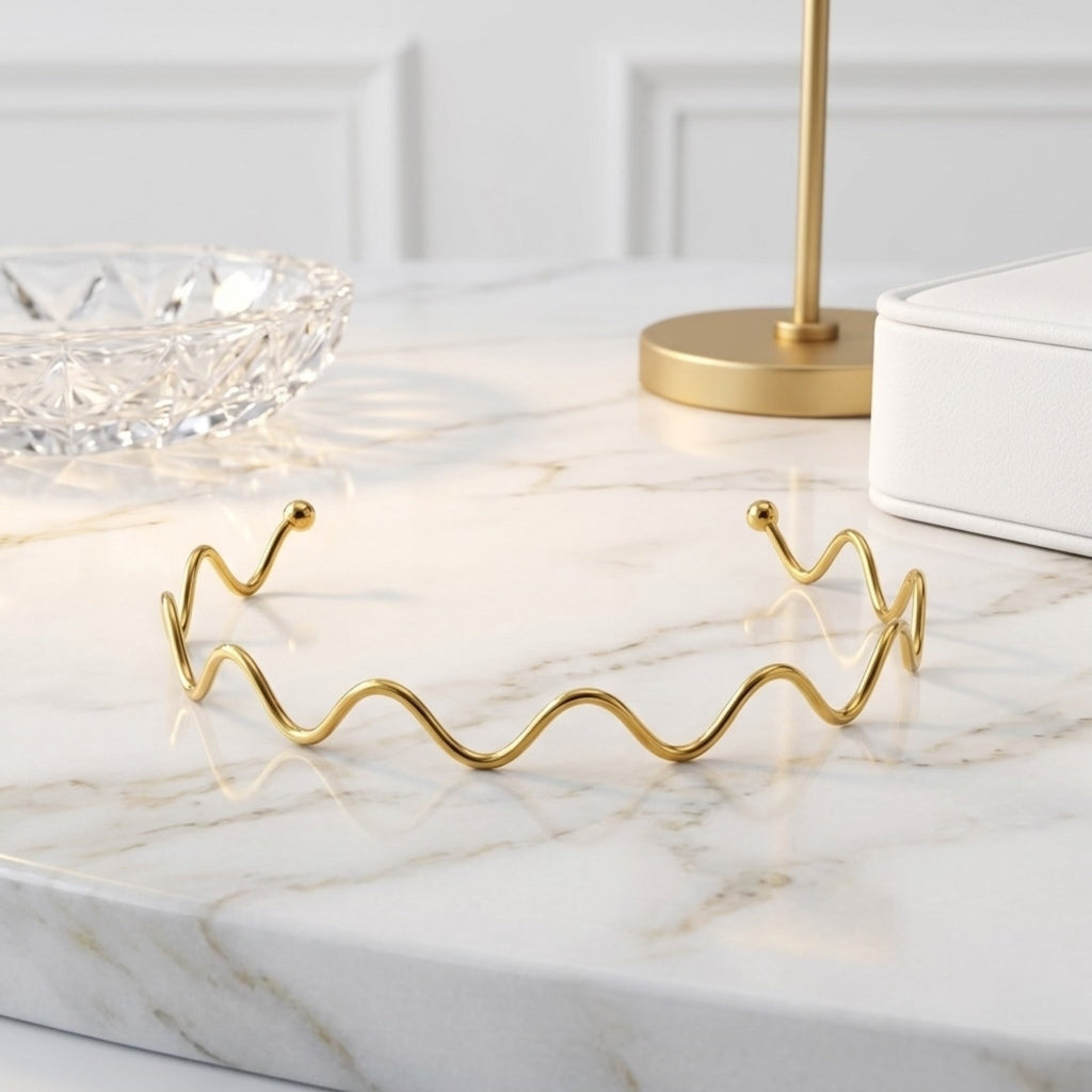 BEHI CARLA CHOKER