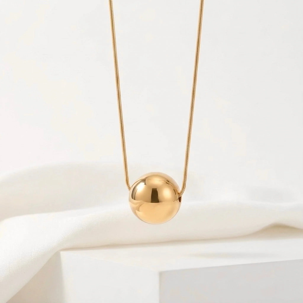 BEHI CHIC NECKLACE