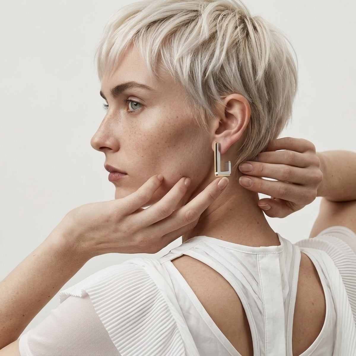 BEHI CINDY EARRINGS