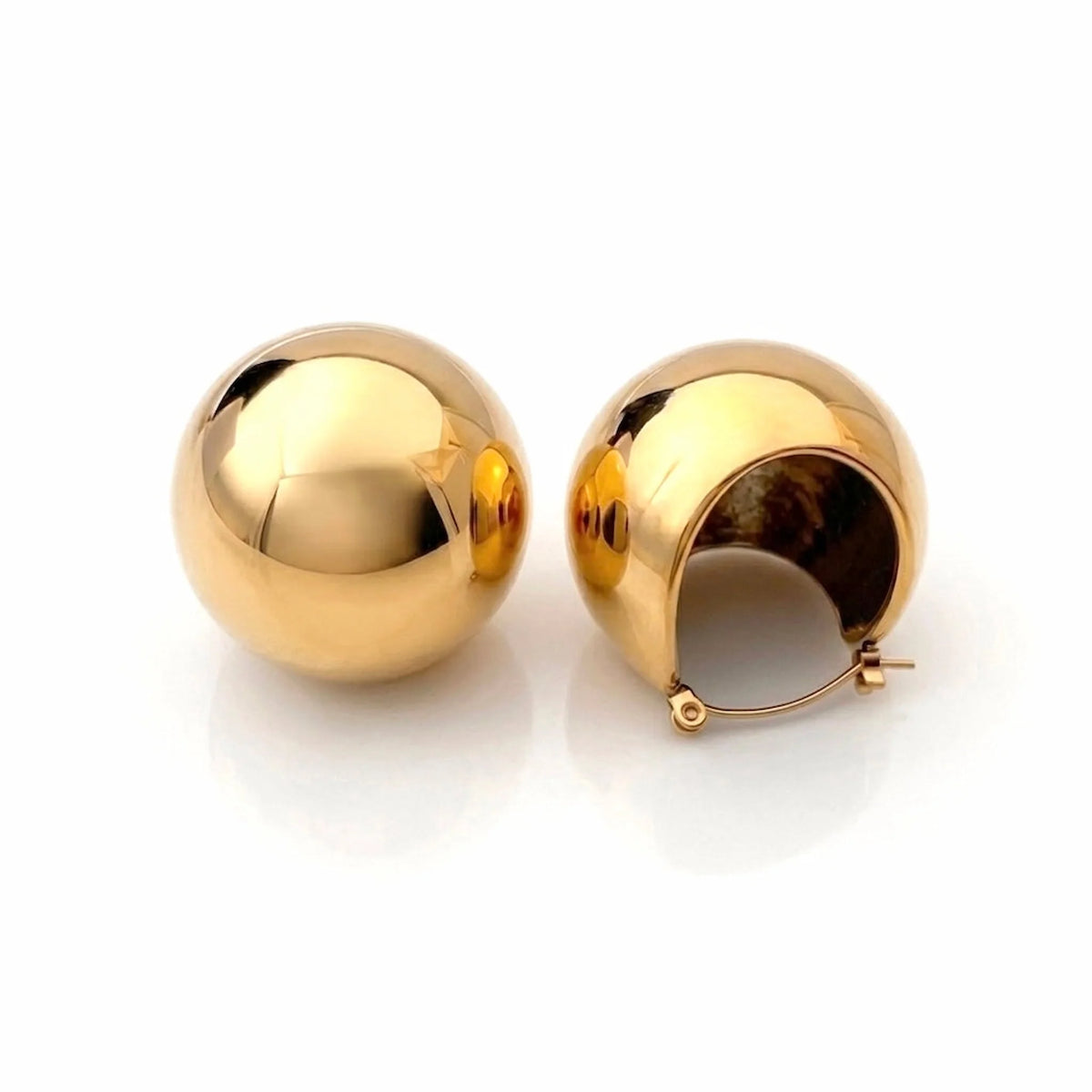 BEHI ERIKA EARRING