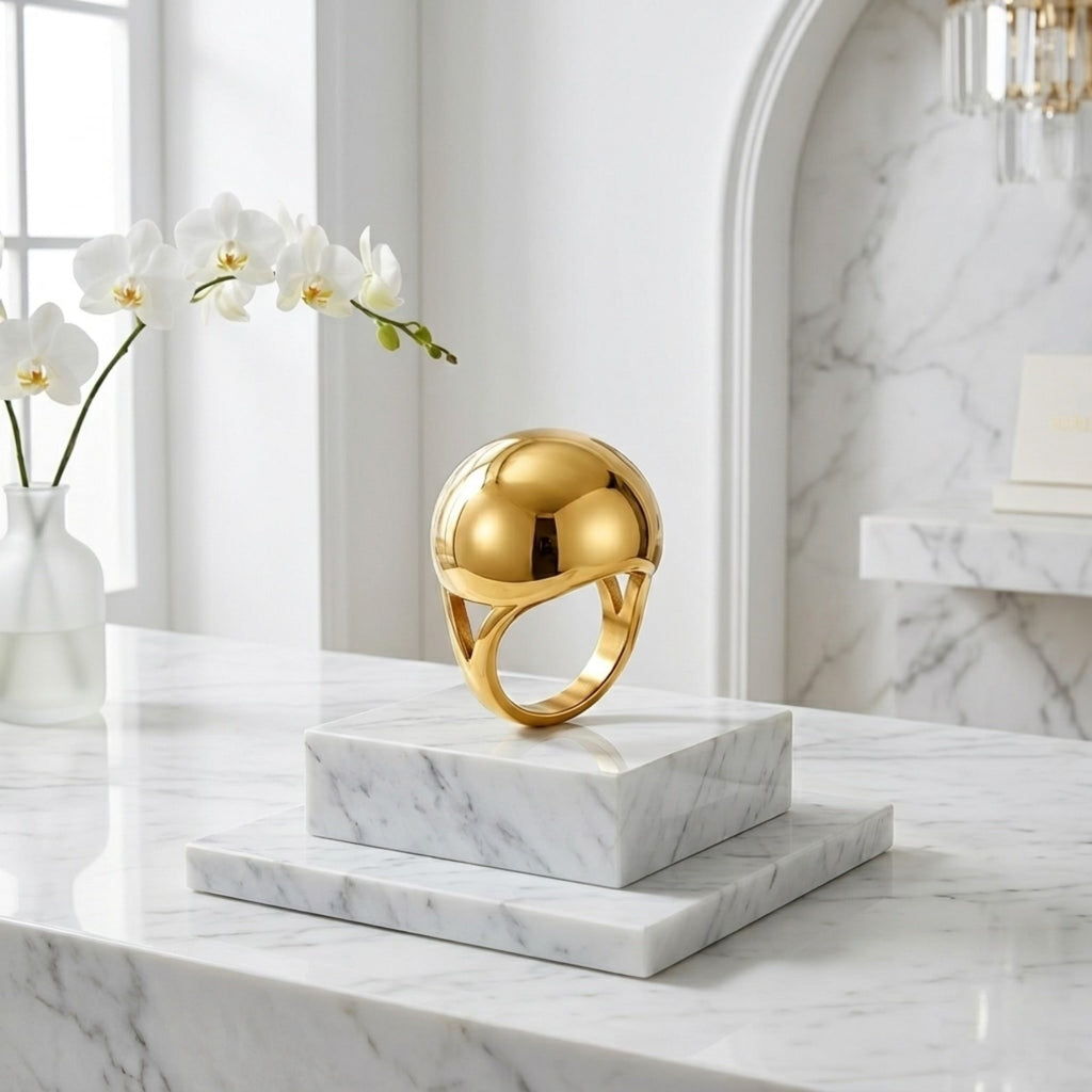 BEHI ERIKA RING