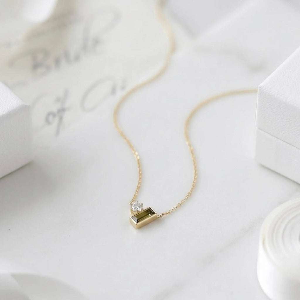 BEHI ILONA NECKLACE
