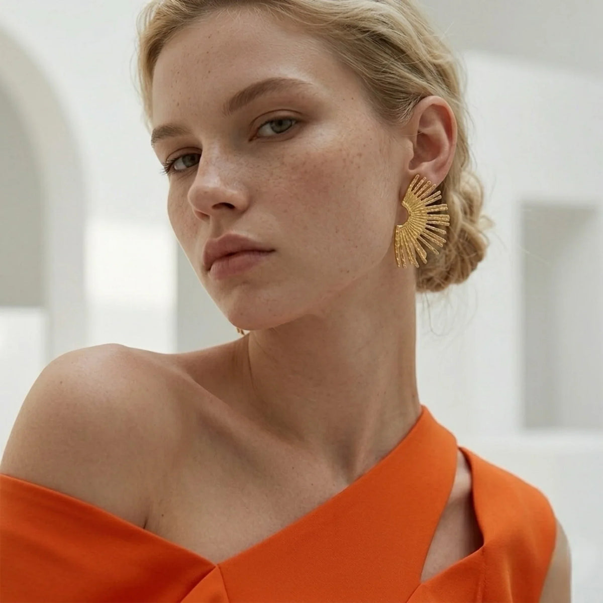 BEHI INDIGO EARRINGS