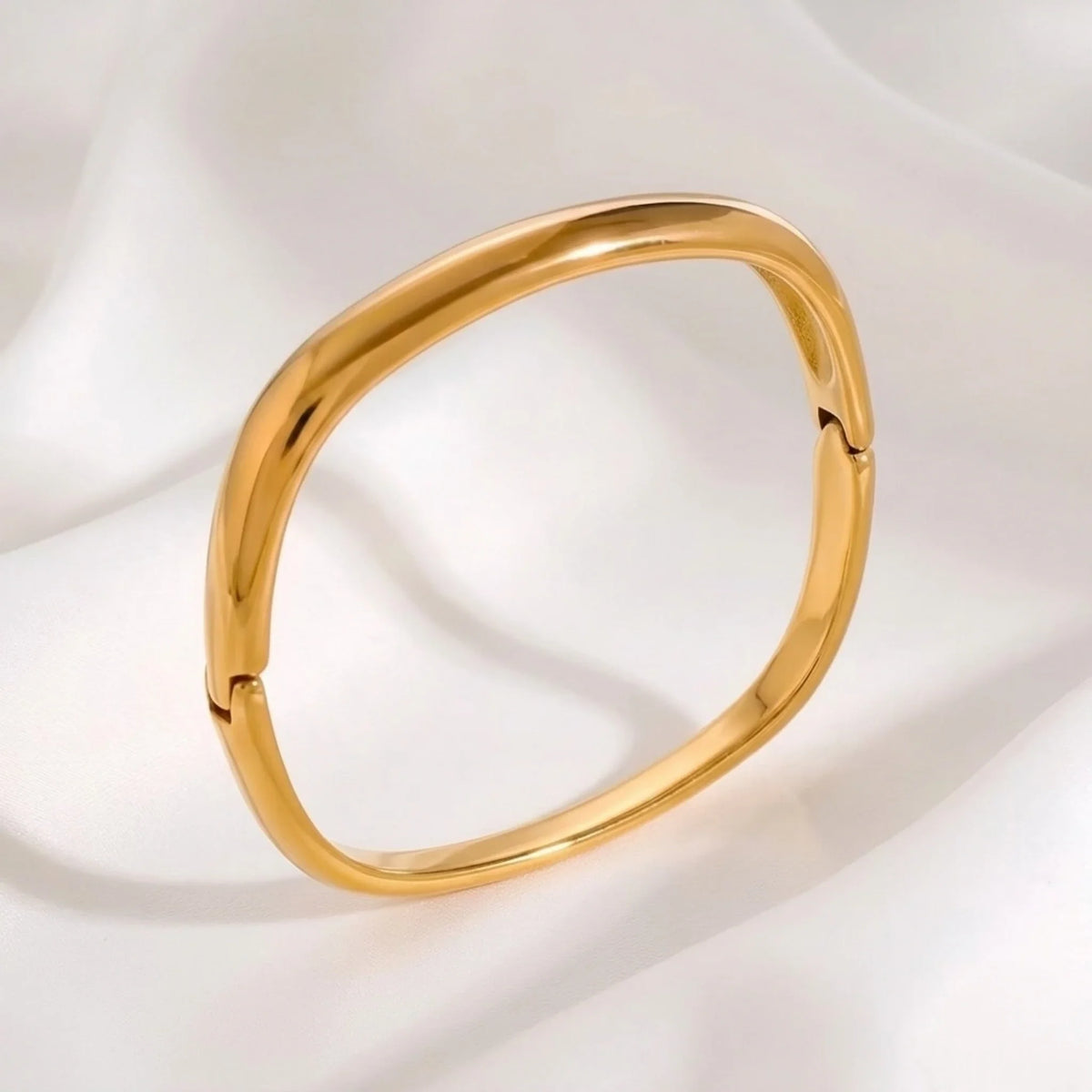 BEHI JOHA BRACELET