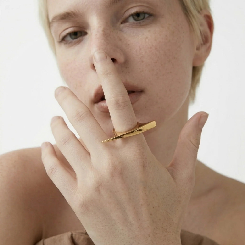 BEHI LEENA RING