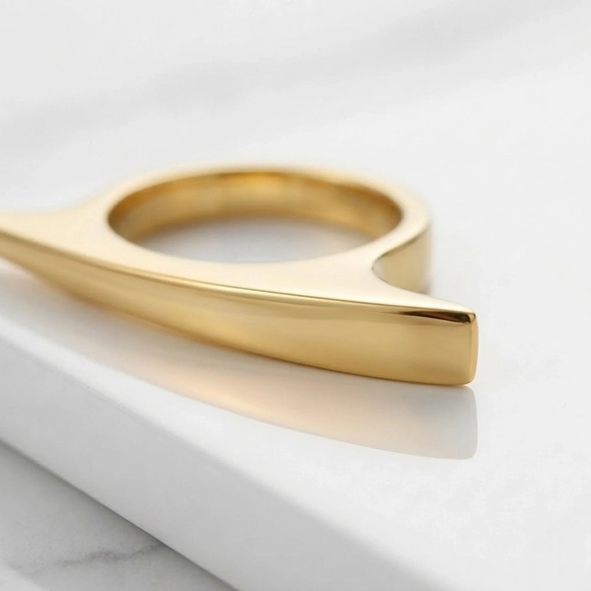 BEHI LEENA RING