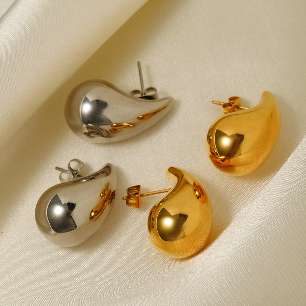 Orecchini a Goccia Donna in Acciaio chirurgico con Finitura in Oro Bianco 18k
