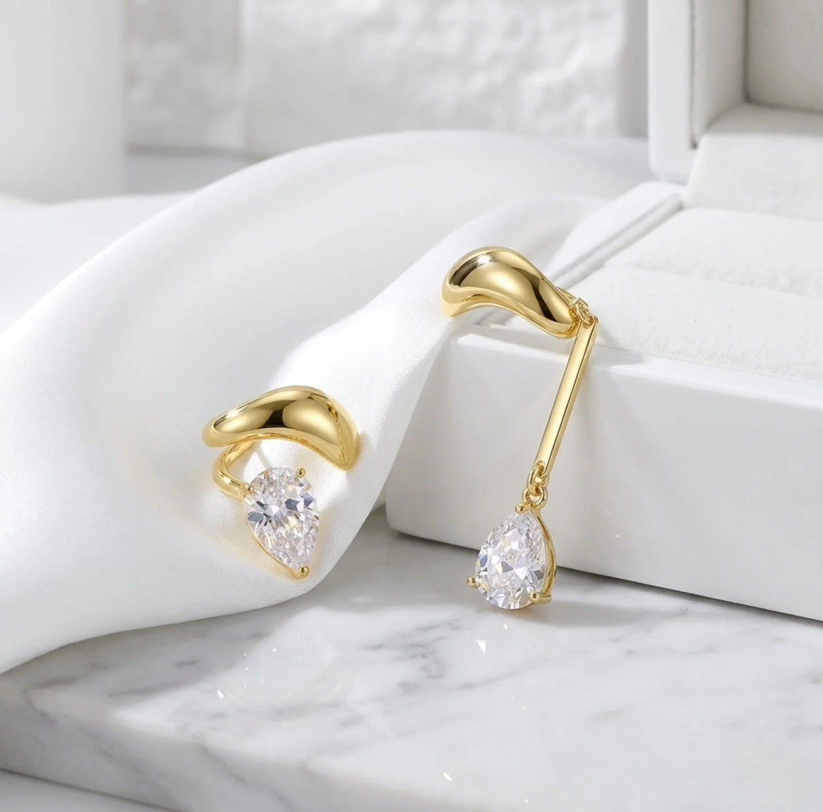 BEHI MELITA EARRINGS